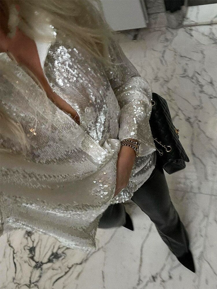 Veloria Oversized Blouse voor Dames met Elegante Details