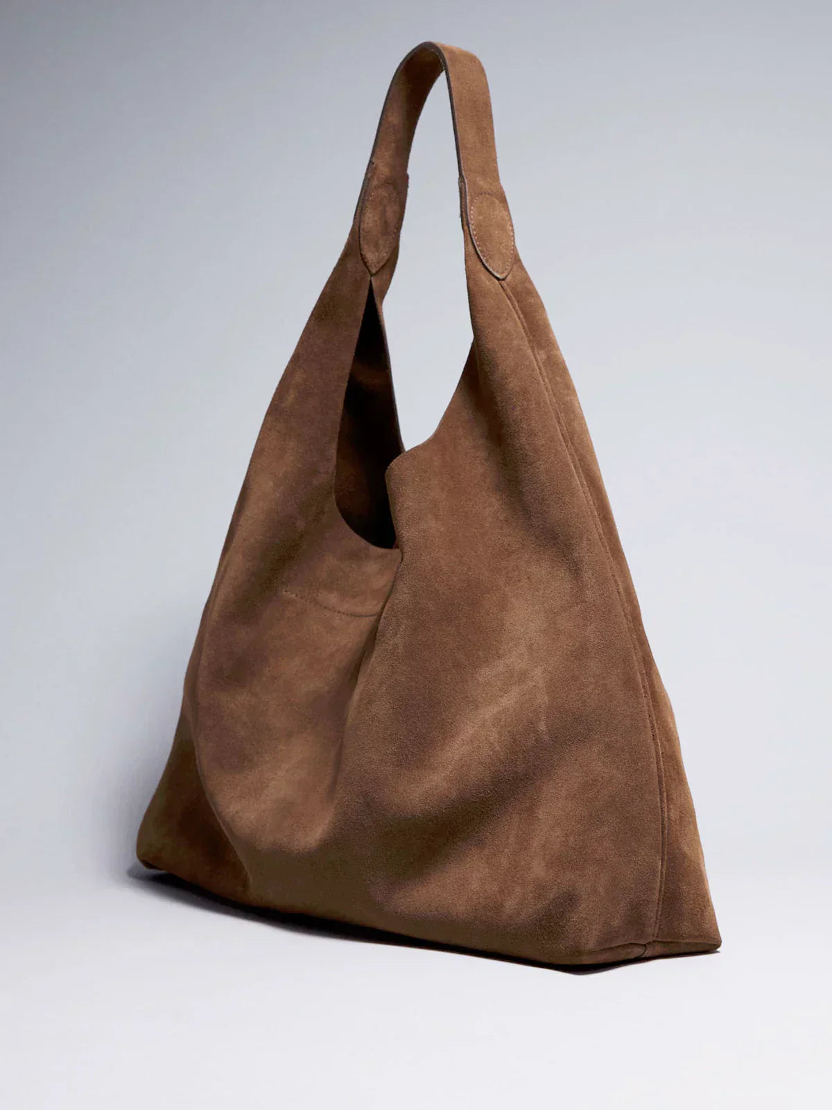 Élanor Vegan Suède Tote Tas met Ruime Binnenkant en Magnetische Sluiting