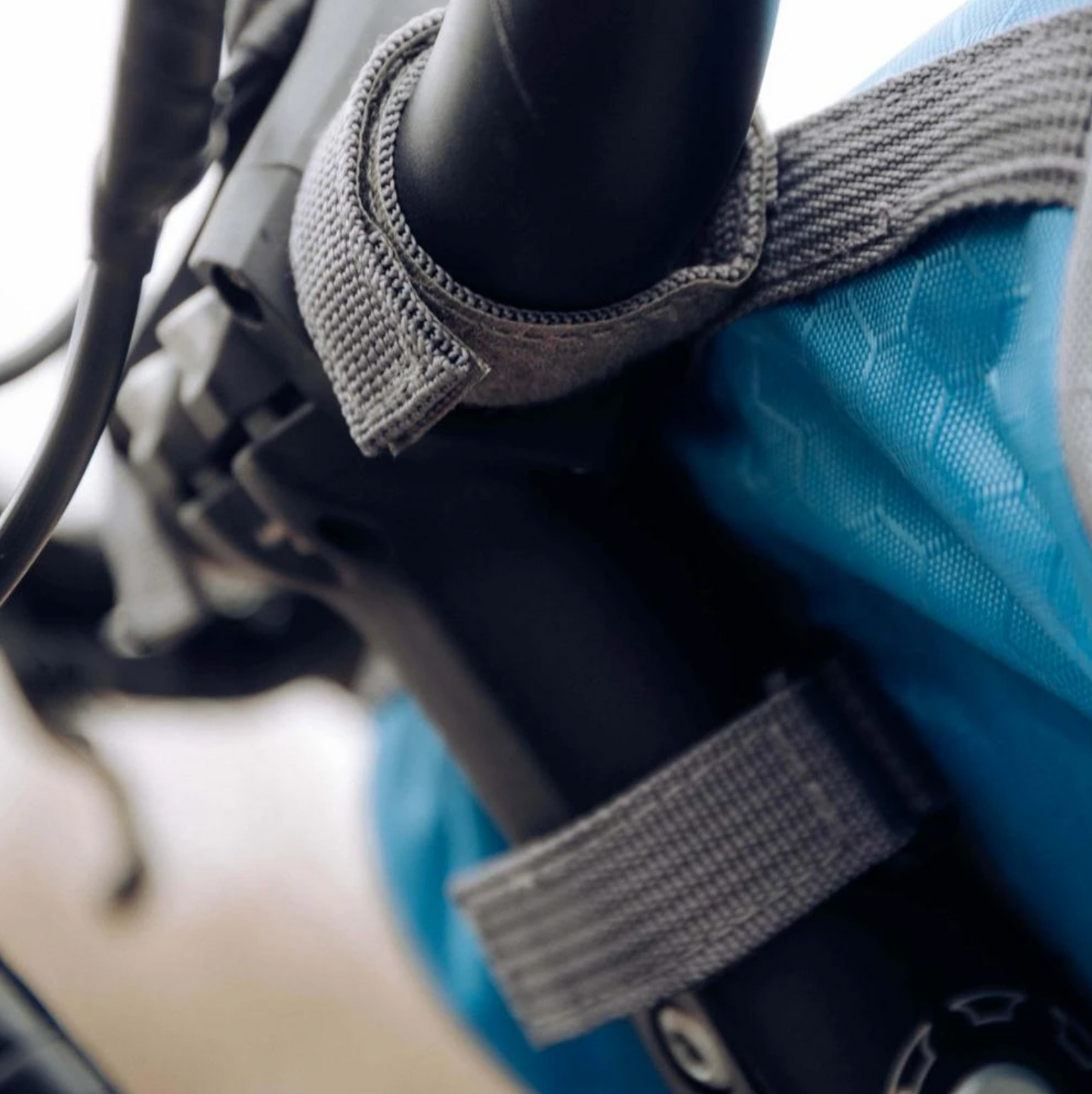 Morona - Waterdichte Fietstas met Touchscreen Telefoonvak