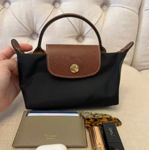 Évoque Mini Leren Pouch met Schouderriem – Compacte Leren Tas