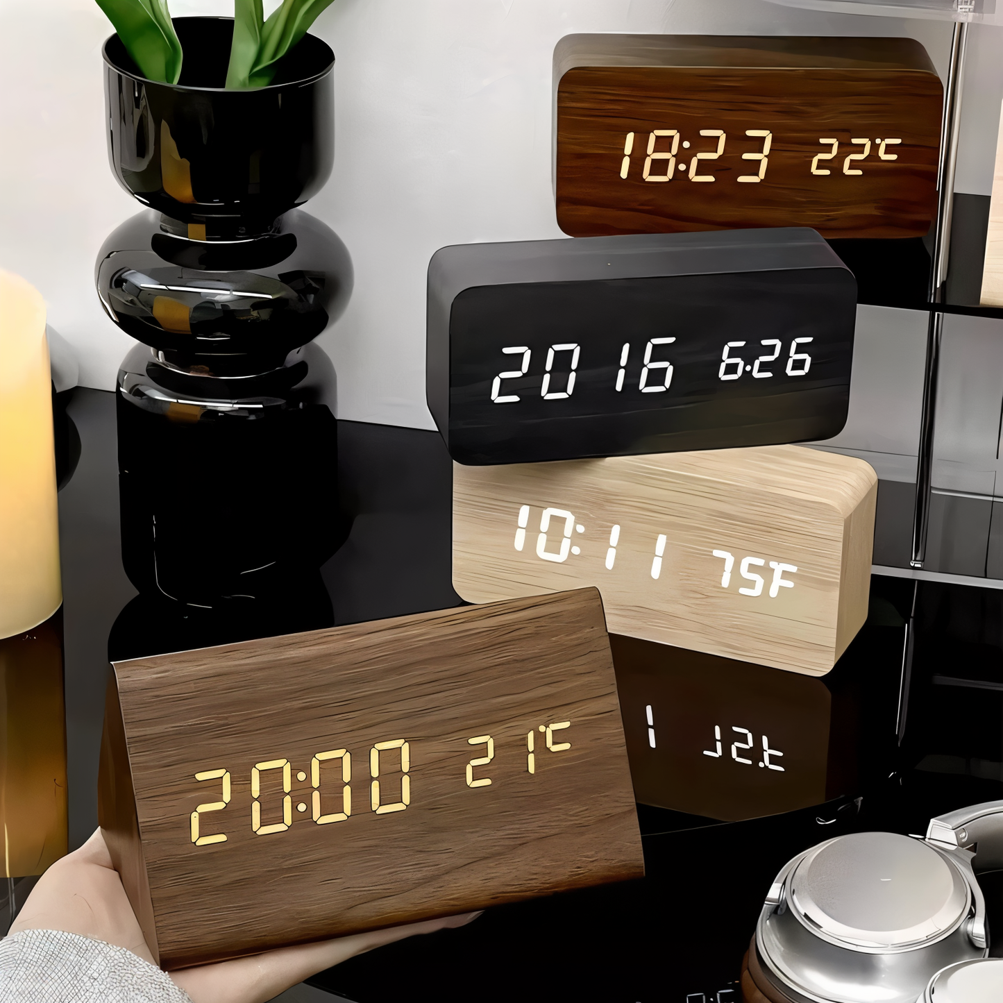 Monde Houten digitale wekker met LED-display, temperatuur- en luchtvochtigheidsmeter
