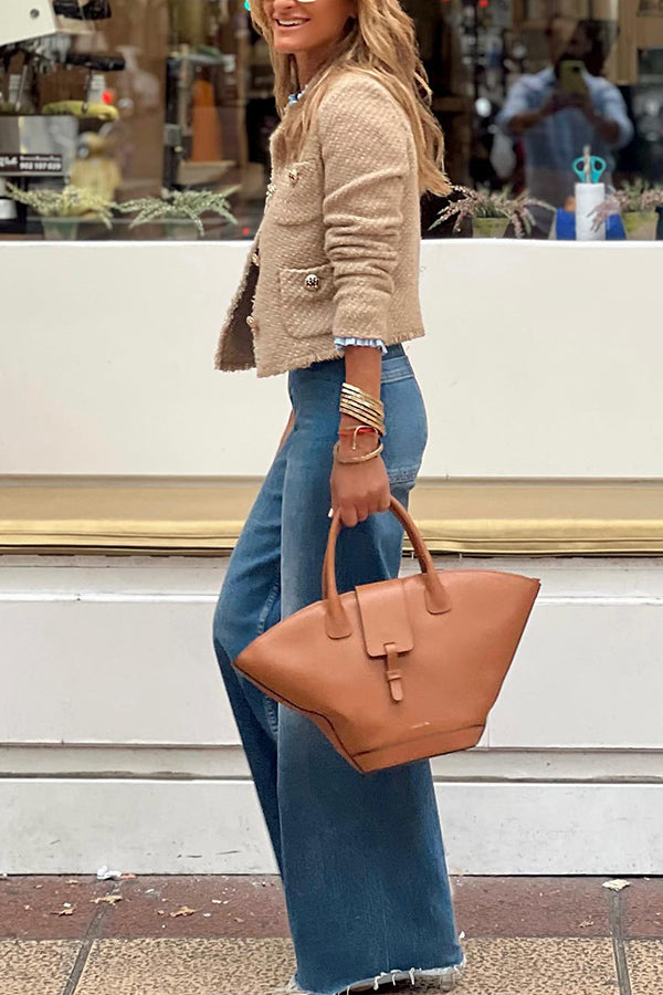 Évoque Frayed Crew Neck Jacket met Knoopsluiting