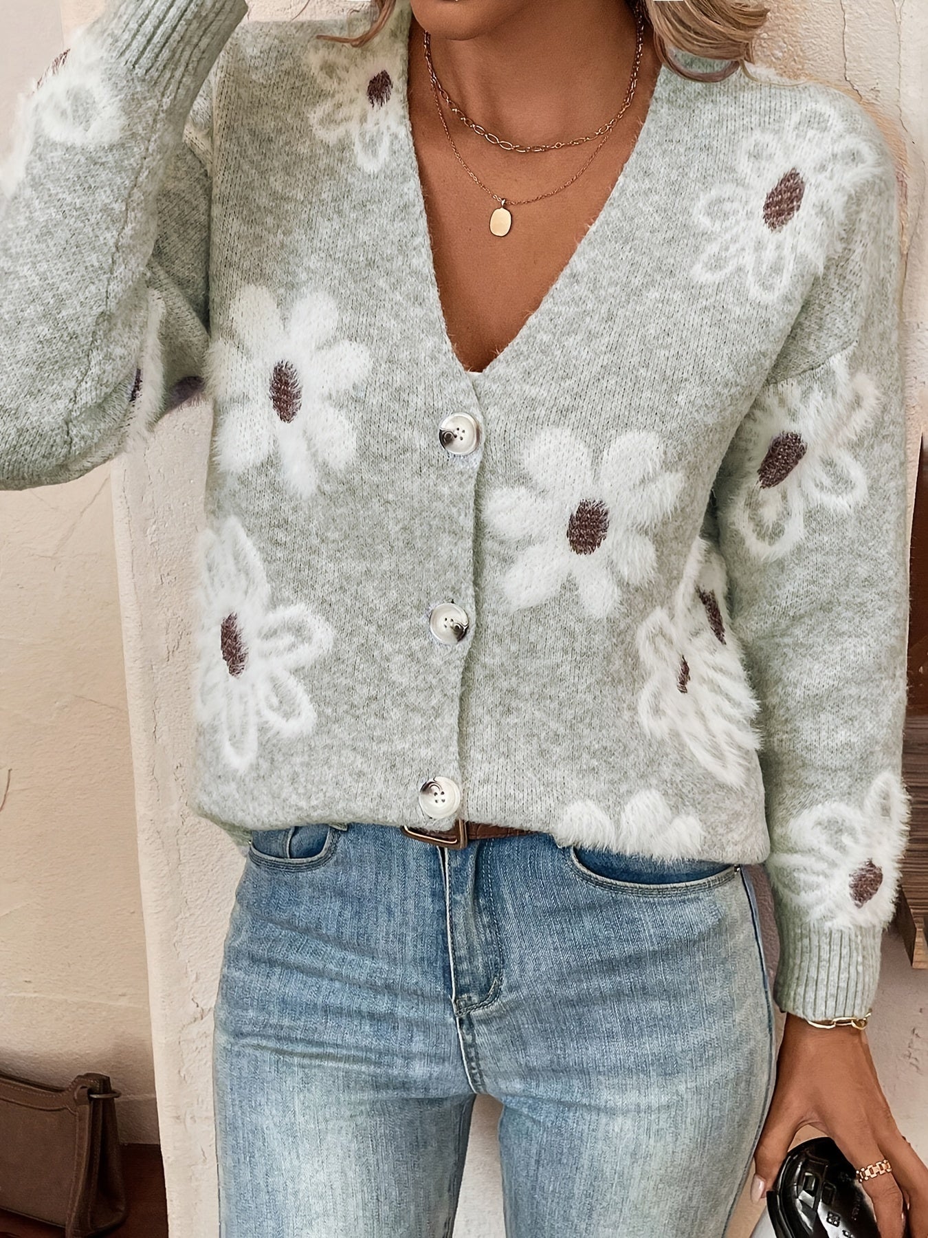 Veloria | Cardigan Trui met Bloemenpatroon en Knopen