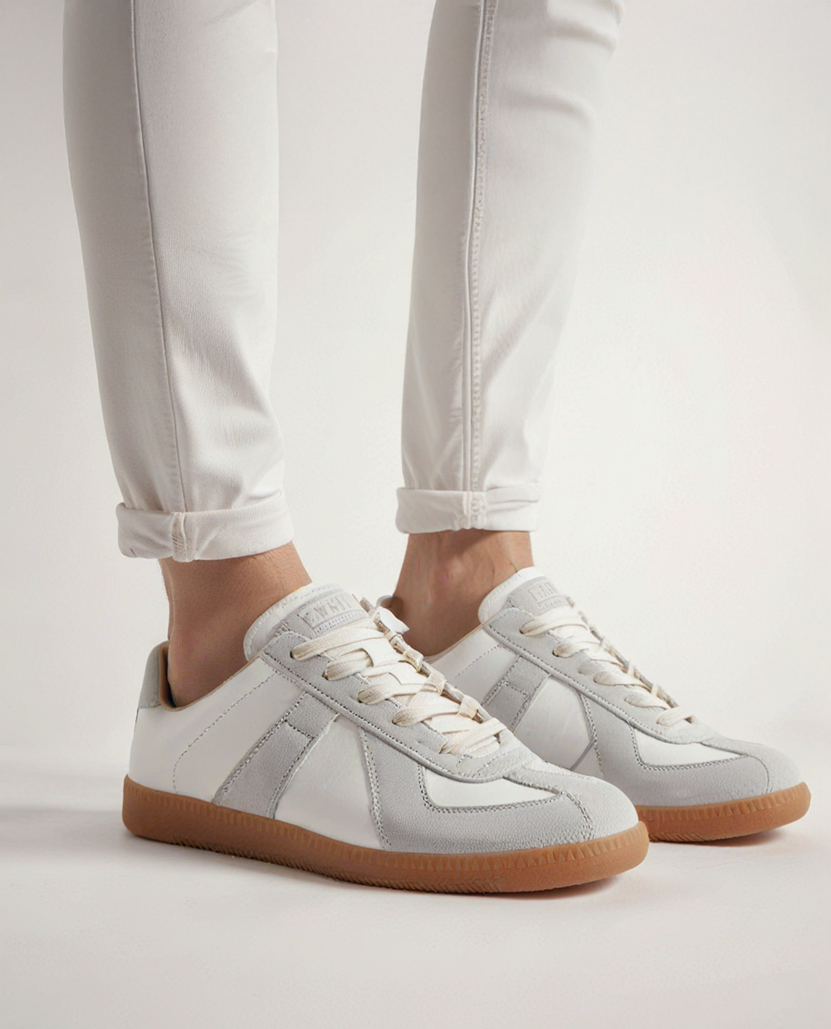 Veloria Leren Sneakers van Leer en Suède – Lage Instap met Verfijnde Afwerking