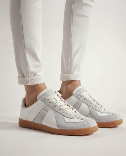 Veloria Leren Sneakers van Leer en Suède – Lage Instap met Verfijnde Afwerking