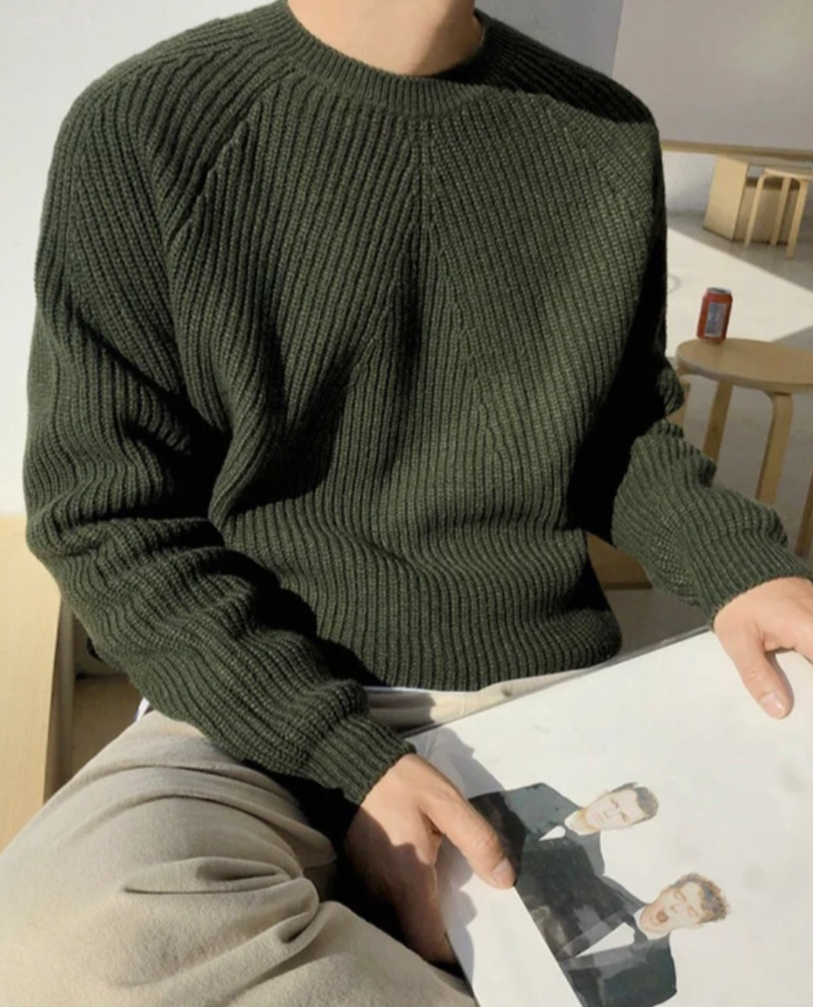 Veloria Geribde Katoenen Sweater met Structuur – Forest Green Crewneck