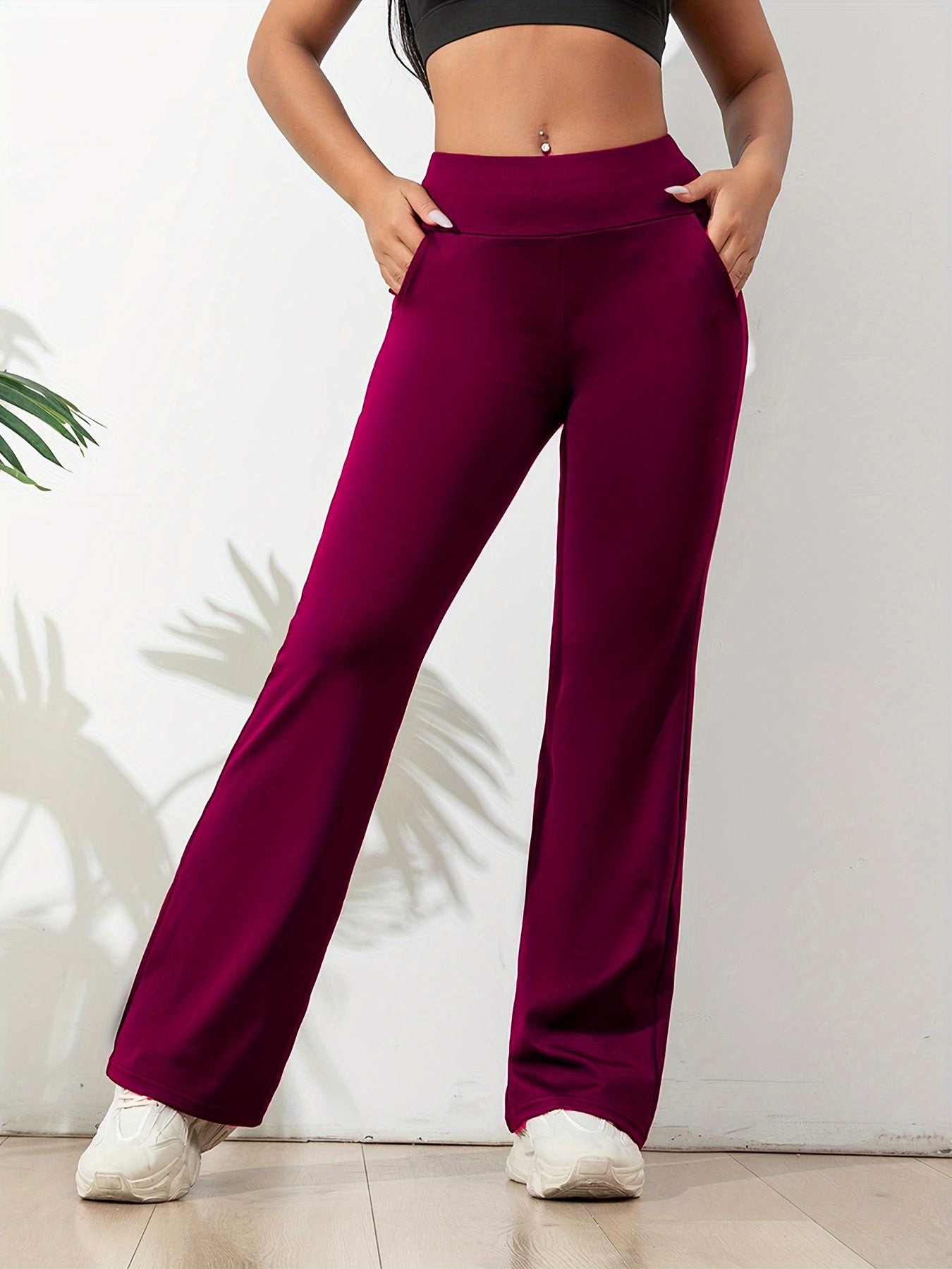 Élanor | Comfortabele dames yogabroek met elastische taille en flared pasvorm