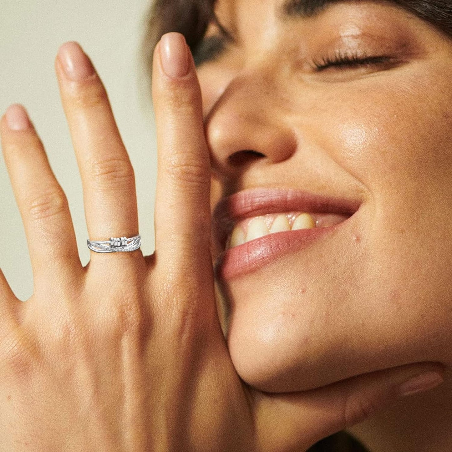 Élanor 925 Sterling Zilveren Ring met Diamantslijping en Draaibare Band