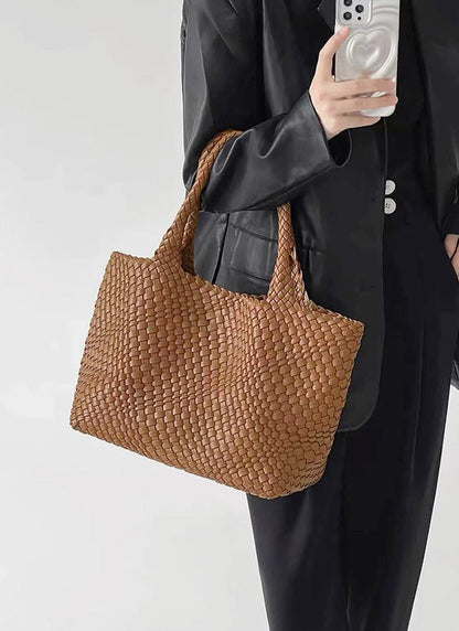 Élanor Gevlochten Luxe Tote van Vegan Leer – Ruime Dames Handtas met Woven Design