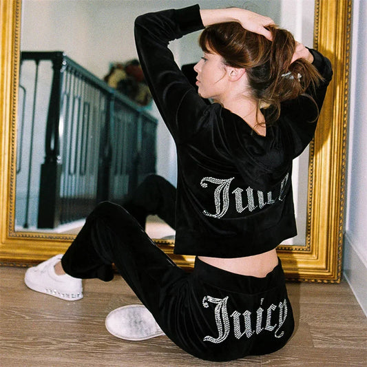Veloria Velours Trainingspak voor Dames – Tweedelig met Hoodie en Broek