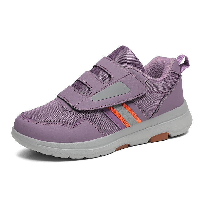 Élanor Brede Sneakers met Ruime Pasvorm voor Comfort en Dagelijks Gebruik