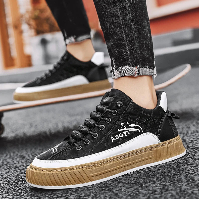 Veloria Adon D90 Lage Sneakers met Antislipzool en Verfijnd Ontwerp
