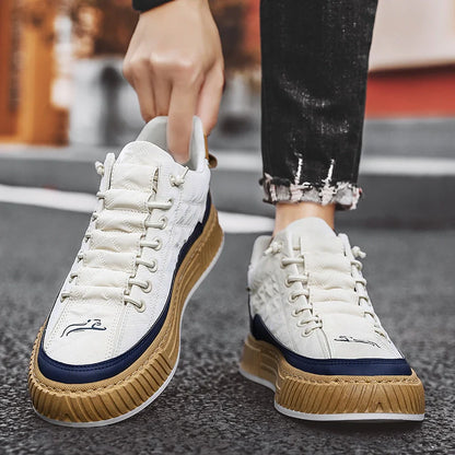 Veloria Adon D90 Lage Sneakers met Antislipzool en Verfijnd Ontwerp