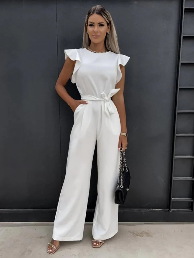 Évoque | Jumpsuit met ruches mouwen en ceintuur