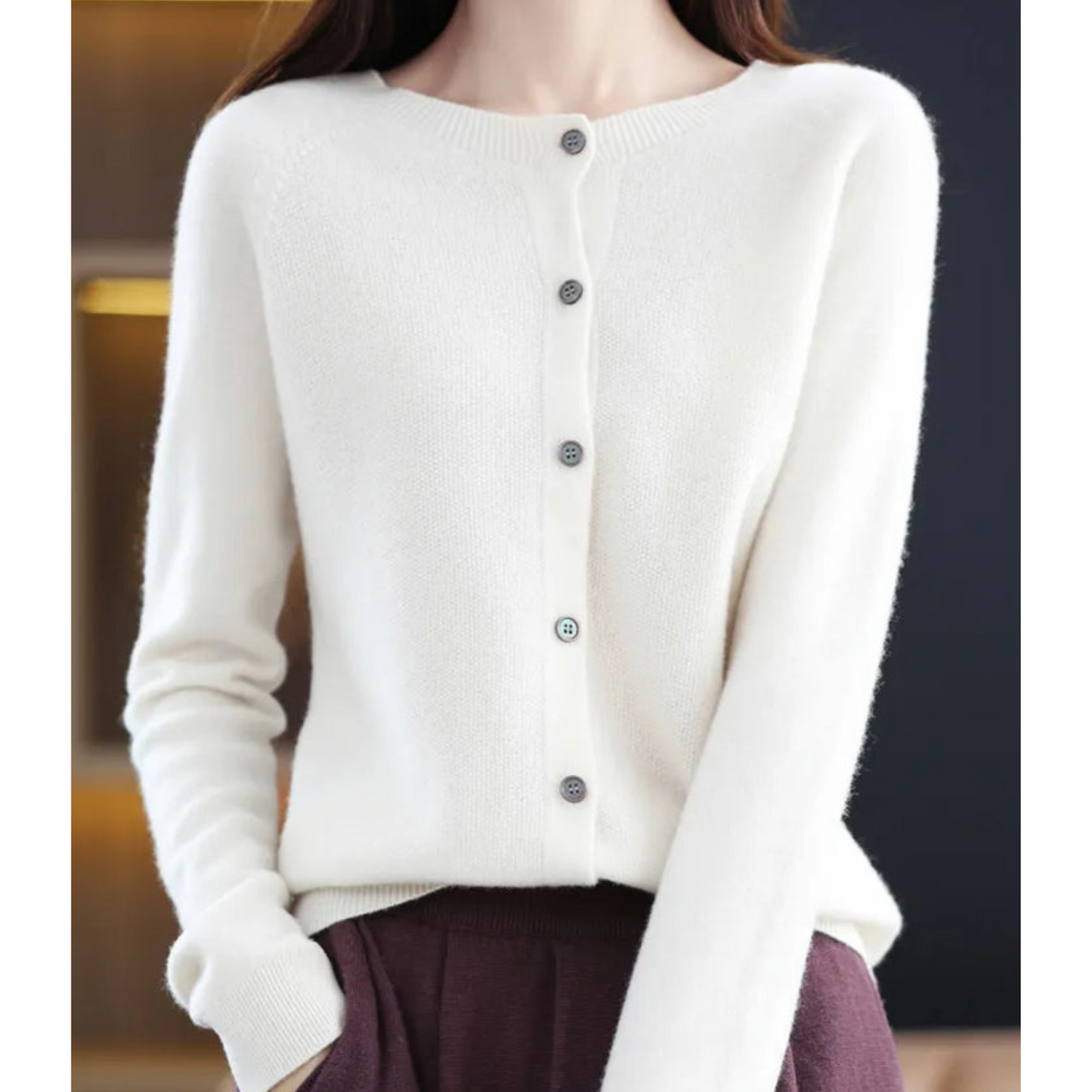 Élanor | Merino wollen dames cardigan met V-hals en knoopsluiting