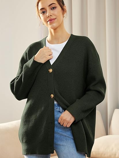 Évoque Lichte Cardigan met V-hals en Knoopsluiting – Gebreid Damesvest