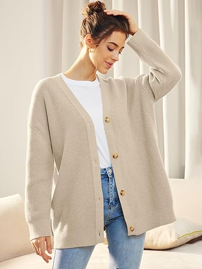 Évoque Lichte Cardigan met V-hals en Knoopsluiting – Gebreid Damesvest