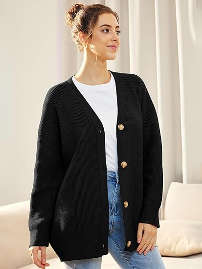 Évoque Lichte Cardigan met V-hals en Knoopsluiting – Gebreid Damesvest
