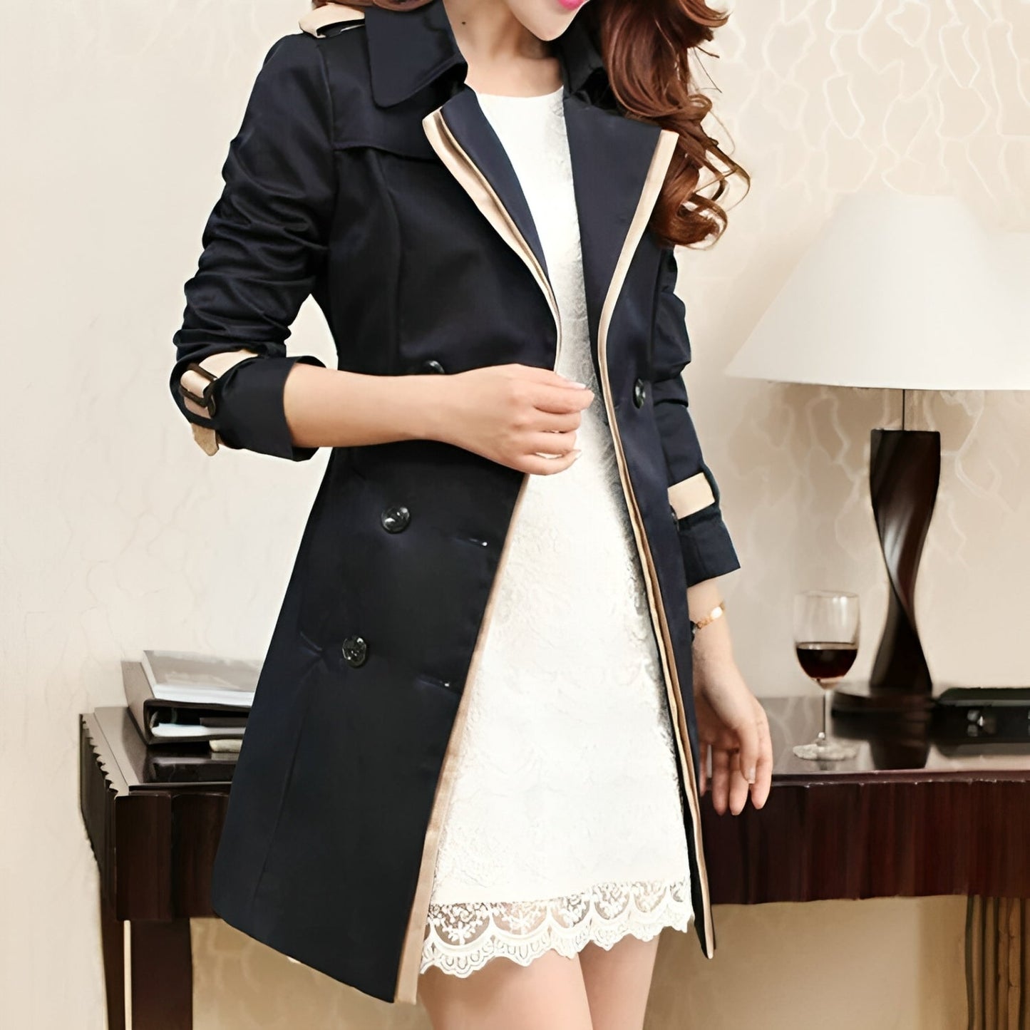 Évoque | Lange dames trenchcoat met wikkel en knopen